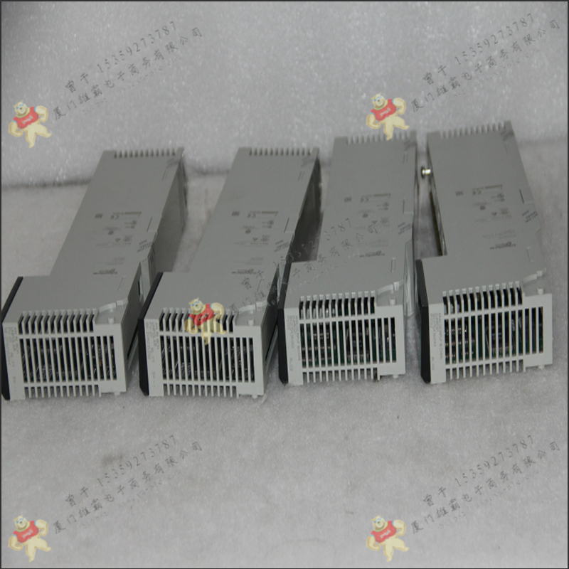 Schneider-施耐德    140DII33000     离散模拟输出模块     全新无忧