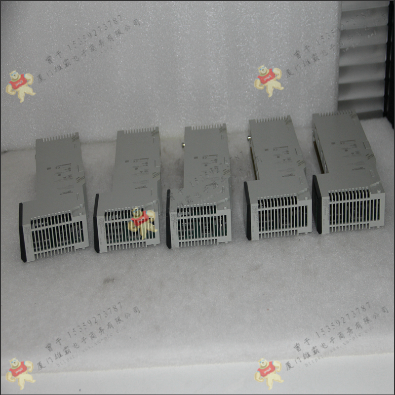 Schneider-施耐德    140NOC78000C    以太网通信模块     全新无忧