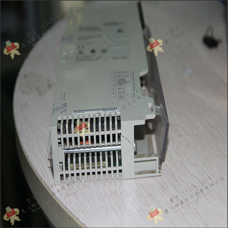 Schneider-施耐德      TSXCPPACC1    模块化底座控制器模块    全新无忧